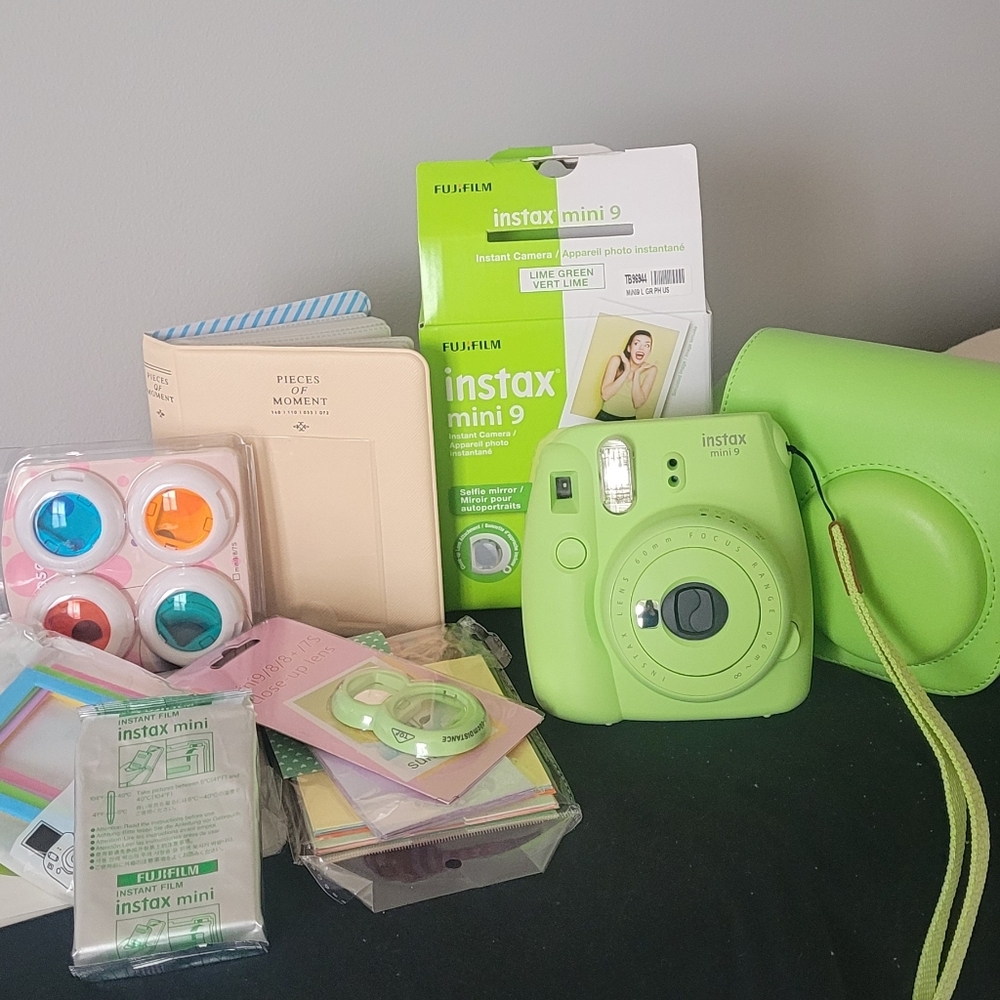 Fujifilm Instax Mini 9 in Bright Green And Accessories!